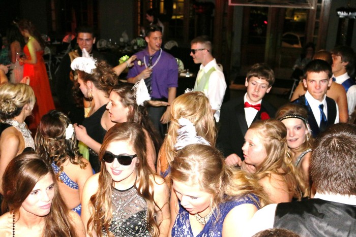 Woodward-Granger Prom: Dining, dancing at La Poste | ThePerryNews