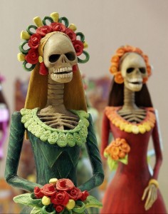 La Catrina – In Mexican folk culture, the Catarina, popularized by José Guadalupe Posada, is the skeleton of a high society woman and one of the most popular figures of the Day of the Dead celebrations in Mexico. Height about 15 inches. Photo courtesy Museo de la Ciudad, Leon, Guanajuato, Mexico.
