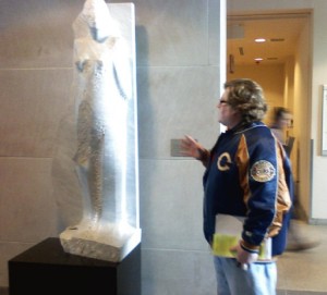David Faux, interpretation specialist with Iowa State University Museums, discussed Manuel Neri's sculpture. "Escalieta I."