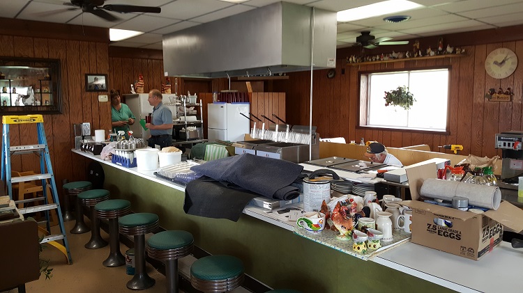 Arrangements are nearly complete in the new Lou's Diner at 2720 Willis Ave. in Perry. 
