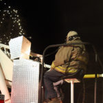 lights-cromwell-runs-ladder