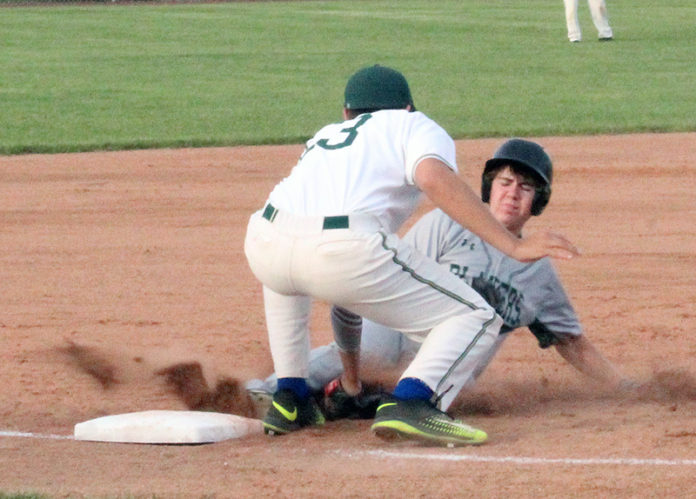 wg base out stealing third