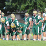 wg fb offense huddle