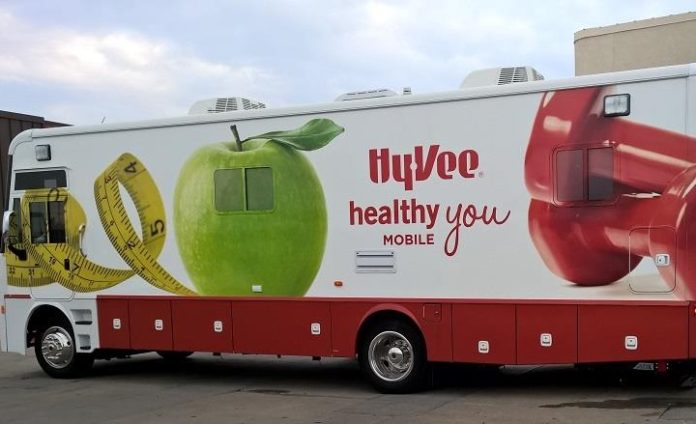 hyvee flu bus